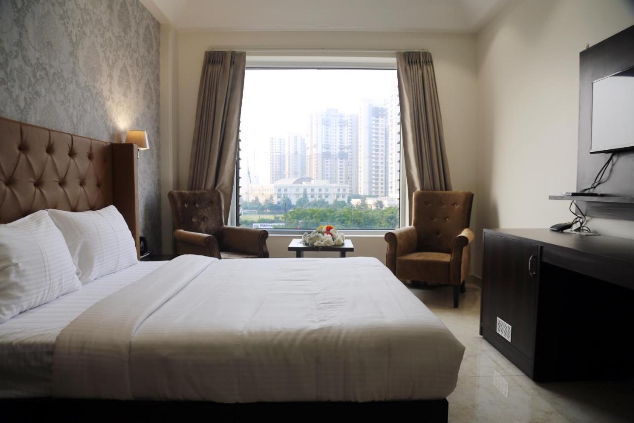 Awadh Inn Noida Zewnętrze zdjęcie