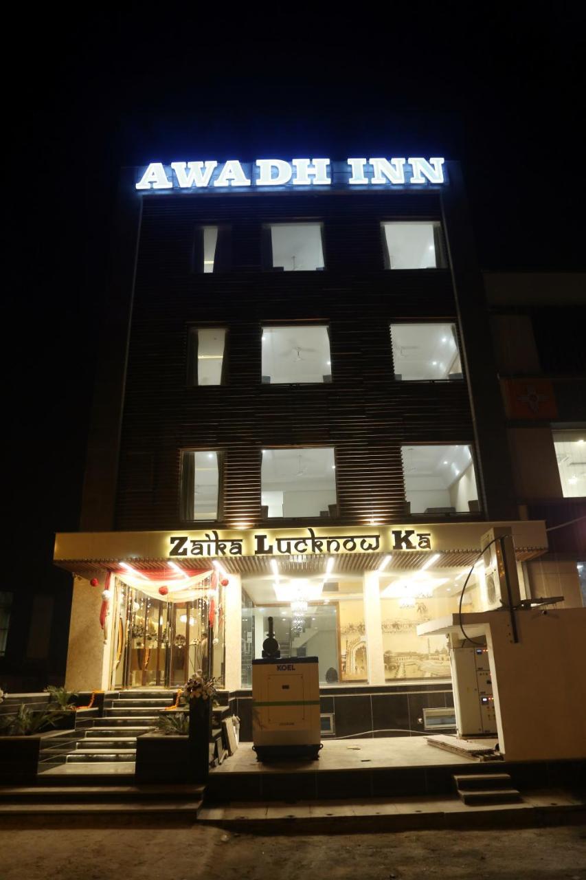 Awadh Inn Noida Zewnętrze zdjęcie
